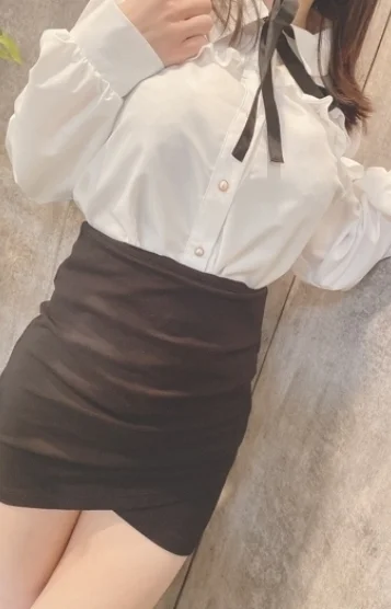香坂 ゆら