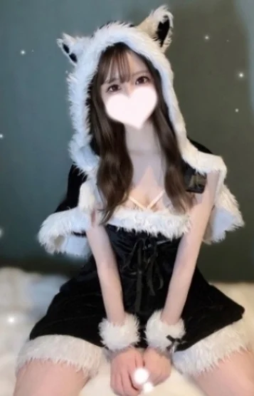 愛沢 みく