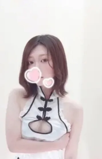 ゆりあ
