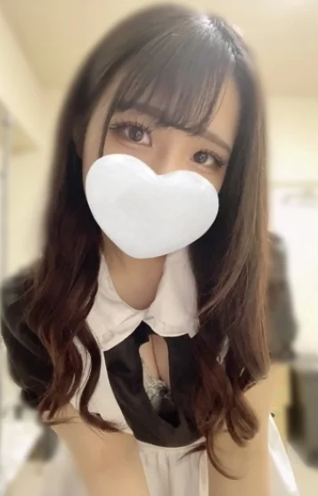 ももな