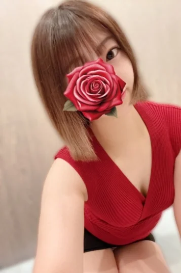 椎名　ゆい