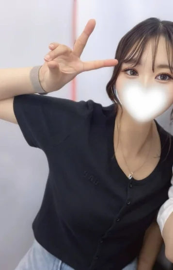 宇佐美　えみり
