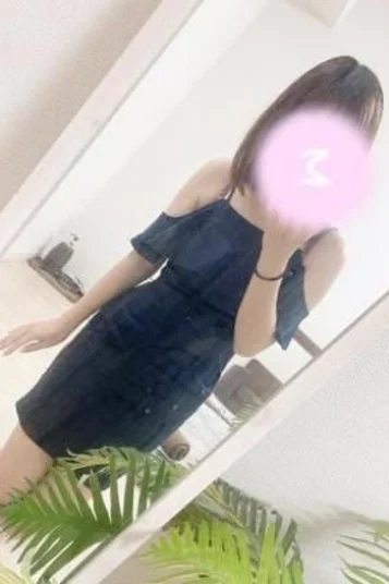 岡崎みなみ