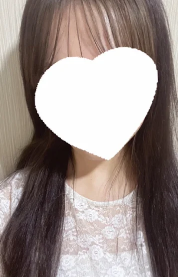 結城　りな